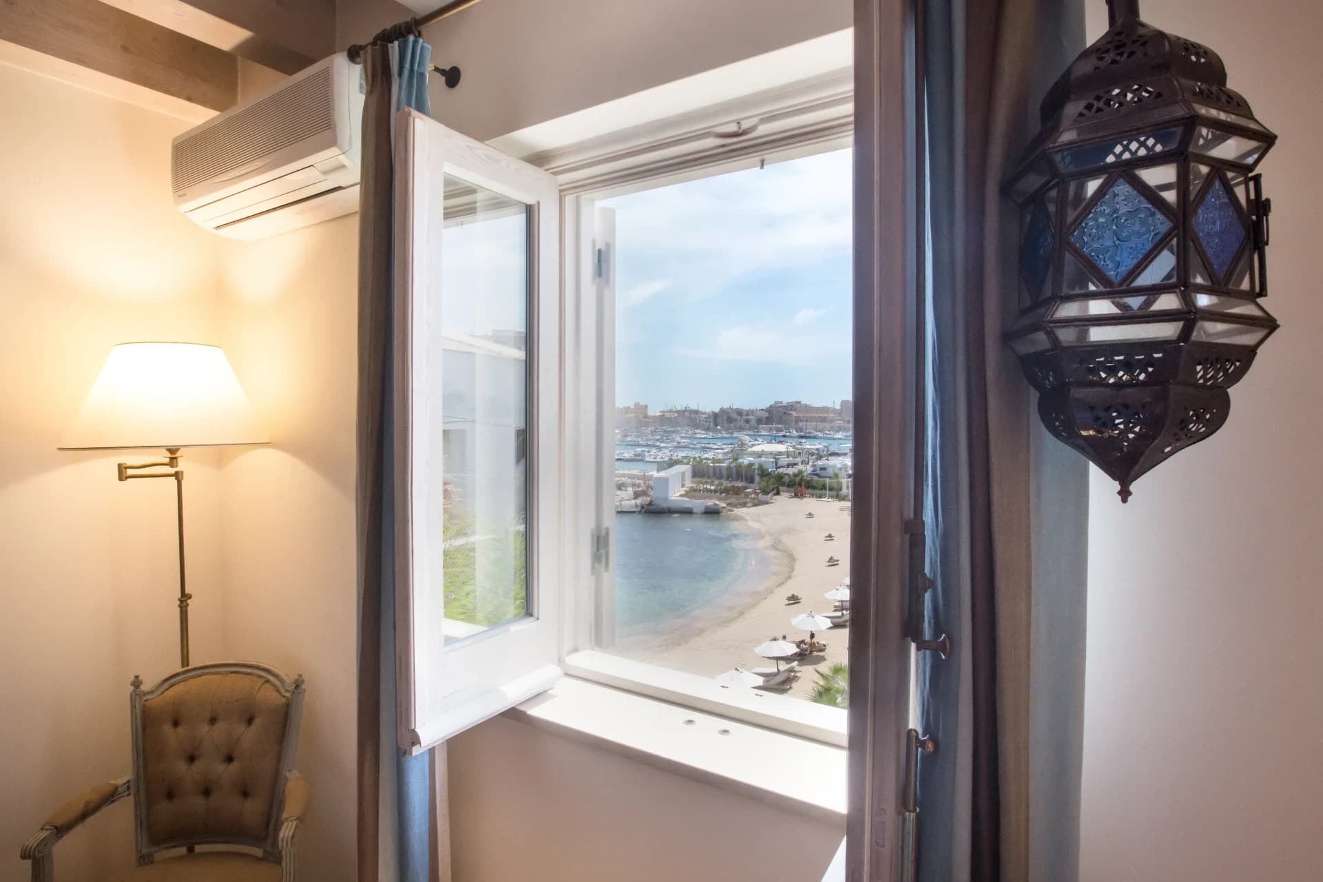 Standard Sea-View Room