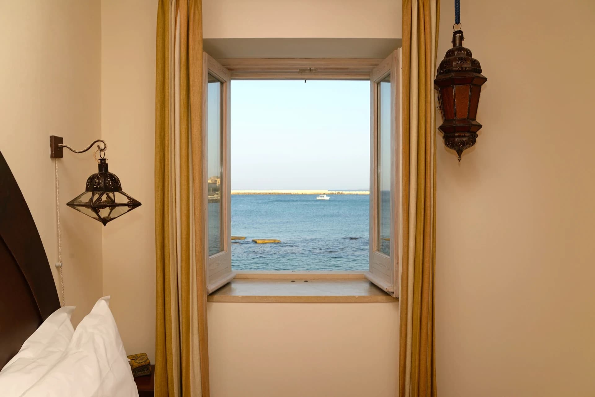 Small Classic Sea-View Room