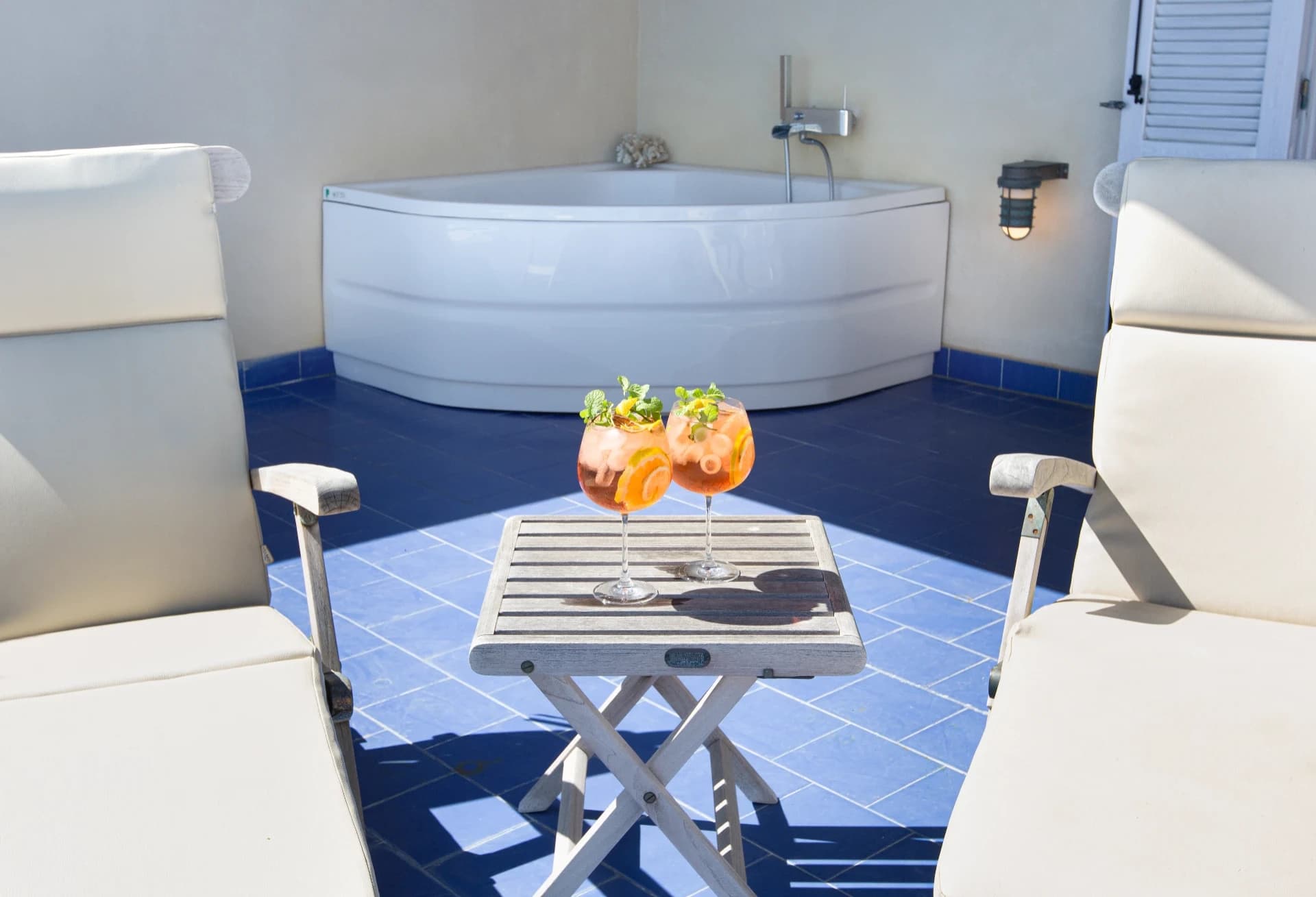 Bathroom with whirlpool tub