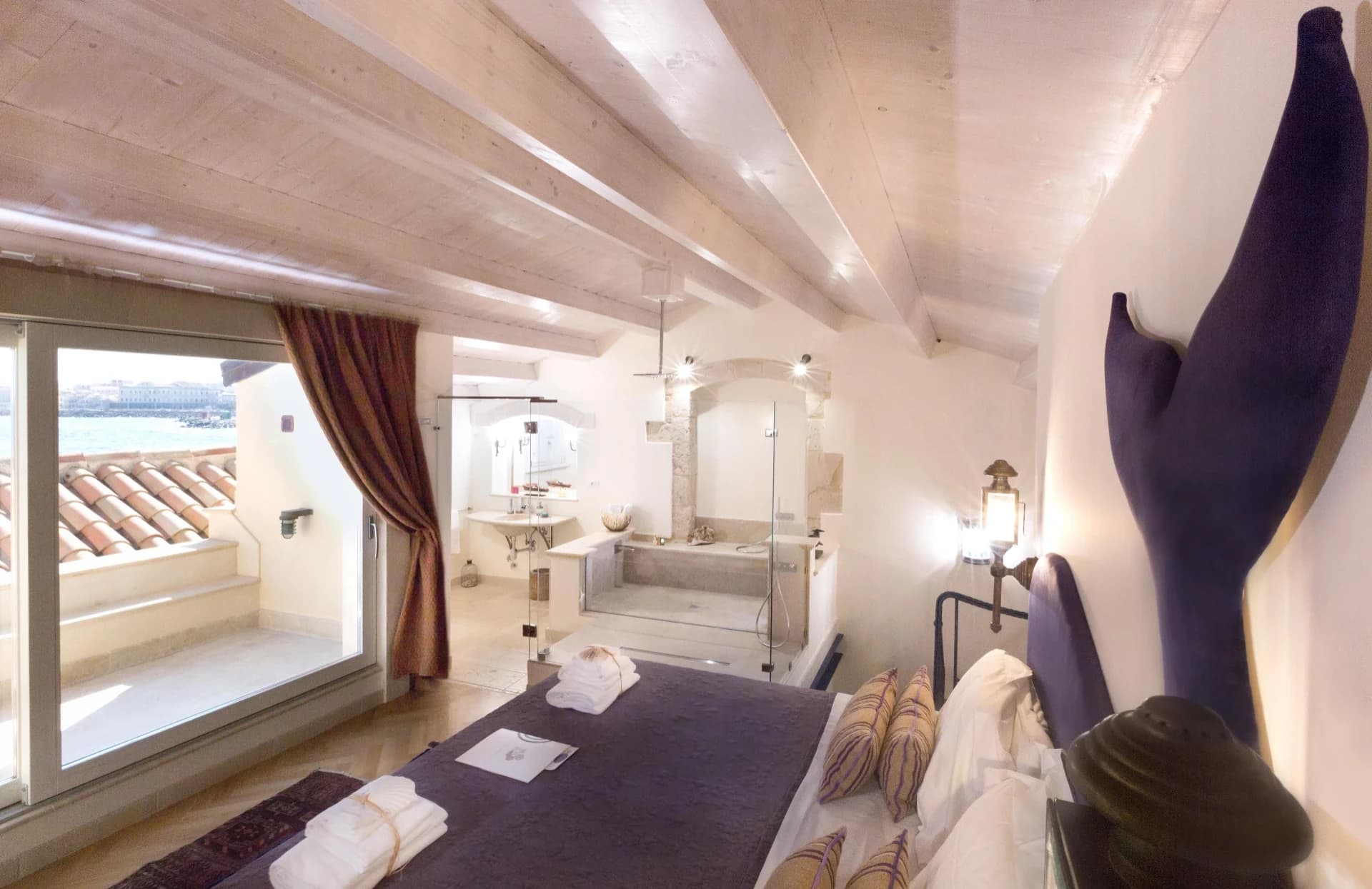Suite Rais Room